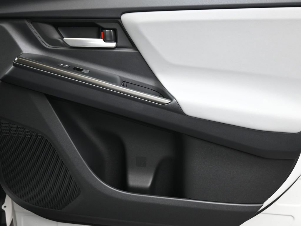New 2026 Subaru Solterra Premium image 11