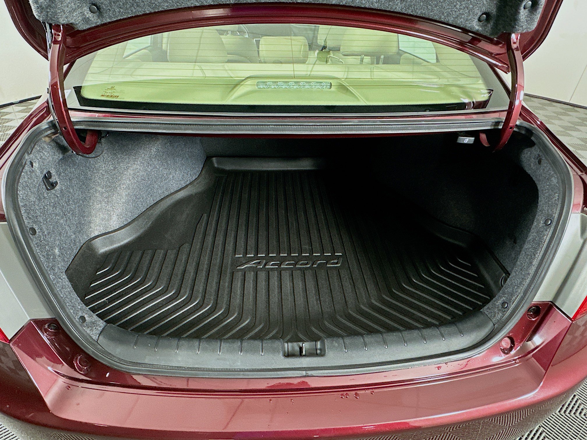 Used 2013 Honda Accord EX-L image 28