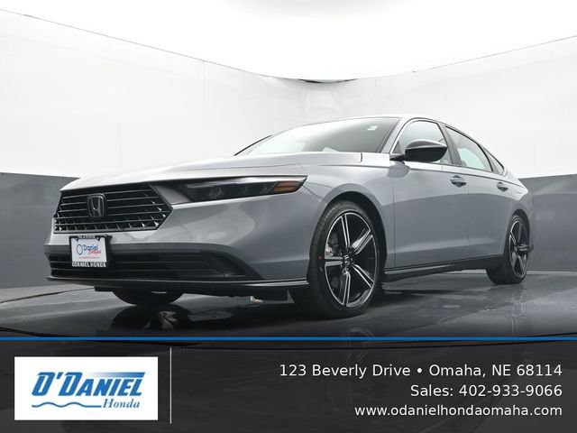Used 2023 Honda Accord Sport image 9