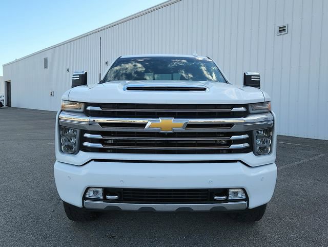 Used 2022 Chevrolet Silverado 2500 High Country w/ Technology Package image 3