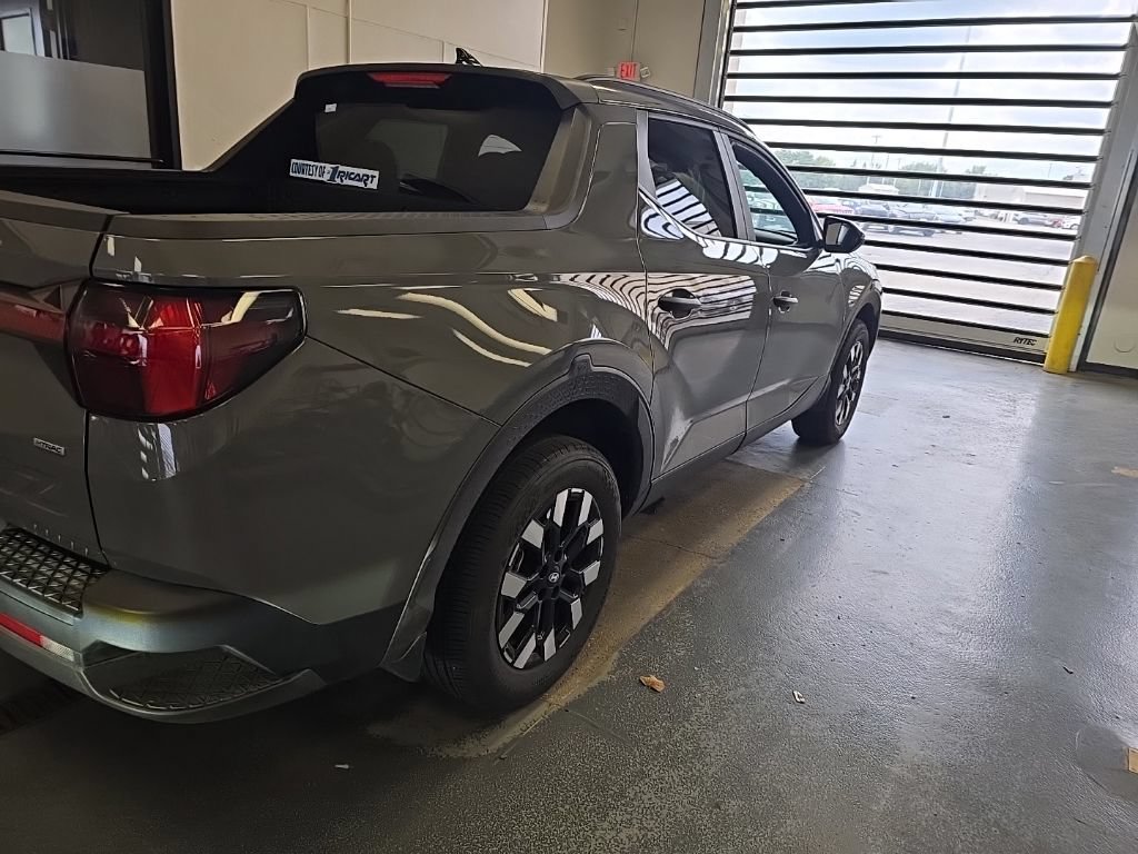 Used 2025 Hyundai Santa Cruz SEL AWD/4WD image 3