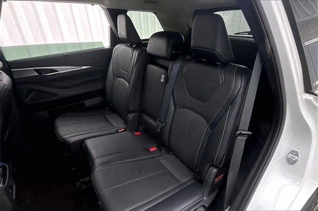 Used 2023 INFINITI QX60 Luxe image 21