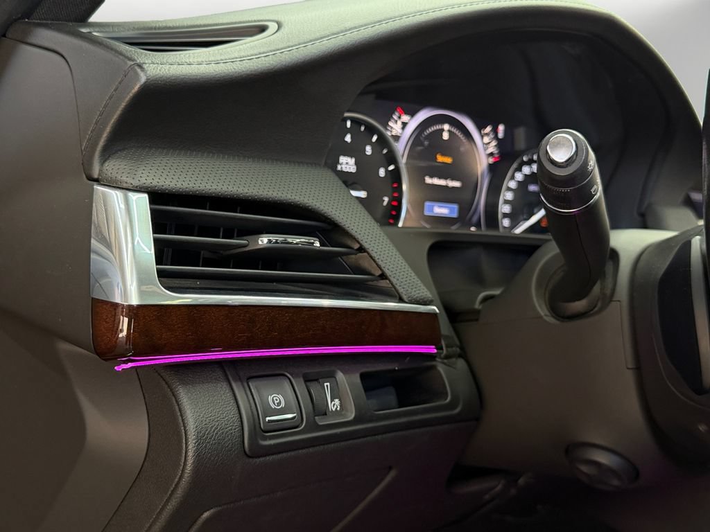 Used 2020 Cadillac CT6 Luxury AWD/4WD image 23
