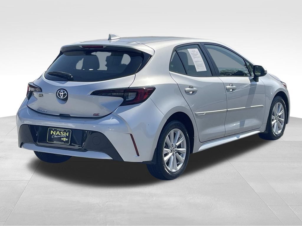 Used 2024 Toyota Corolla SE FWD image 3