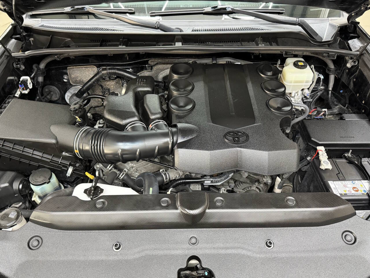 Used 2019 Toyota 4Runner SR5 Premium AWD/4WD image 7