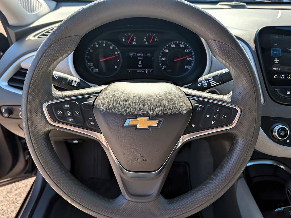 Used 2024 Chevrolet Malibu LT FWD image 18
