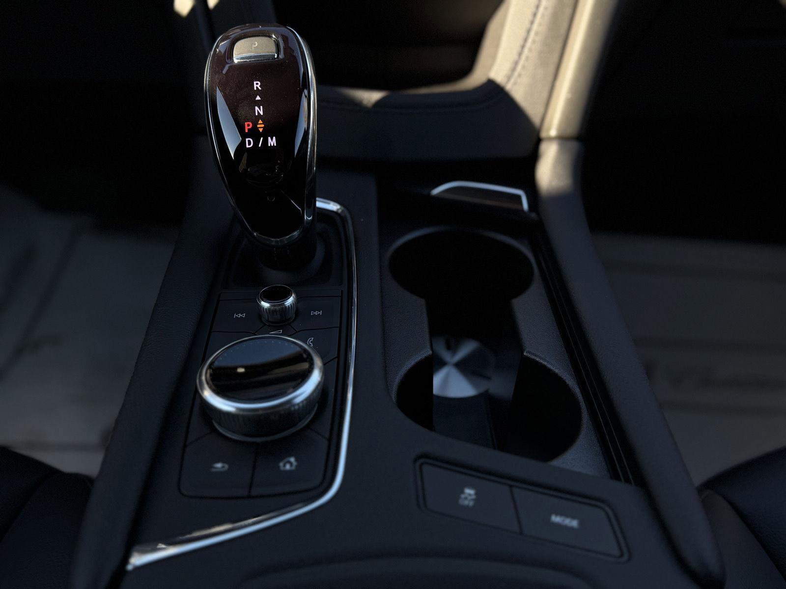 New 2025 Cadillac XT5 Luxury image 18