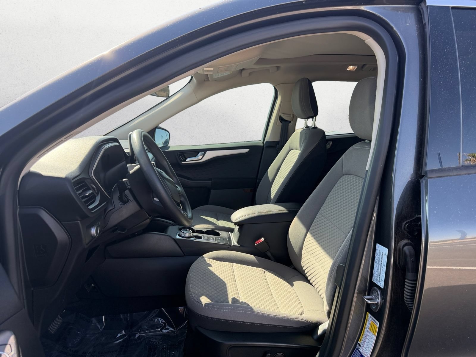 Used 2020 Ford Escape SE FWD image 8