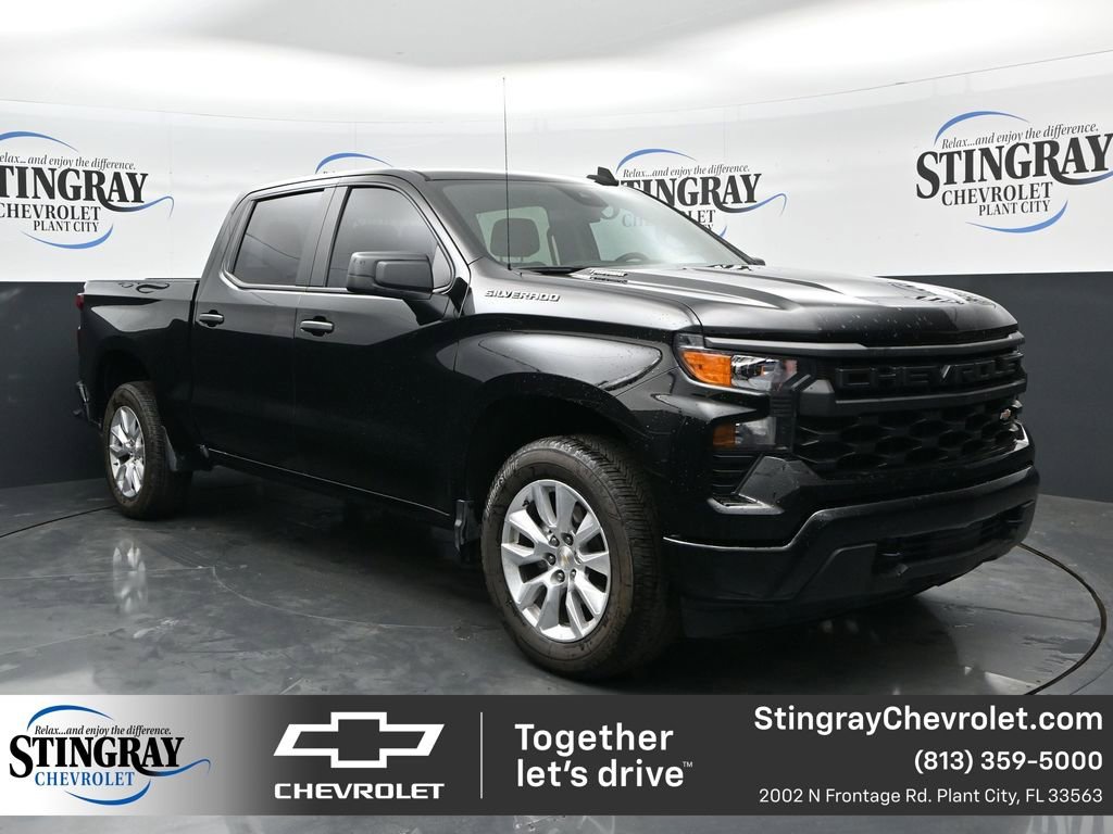 Used 2025 Chevrolet Silverado 1500 Custom RWD image 1