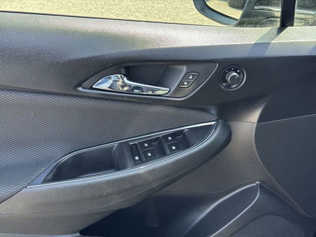 Used 2017 Chevrolet Cruze LT w/ Convenience Package image 22