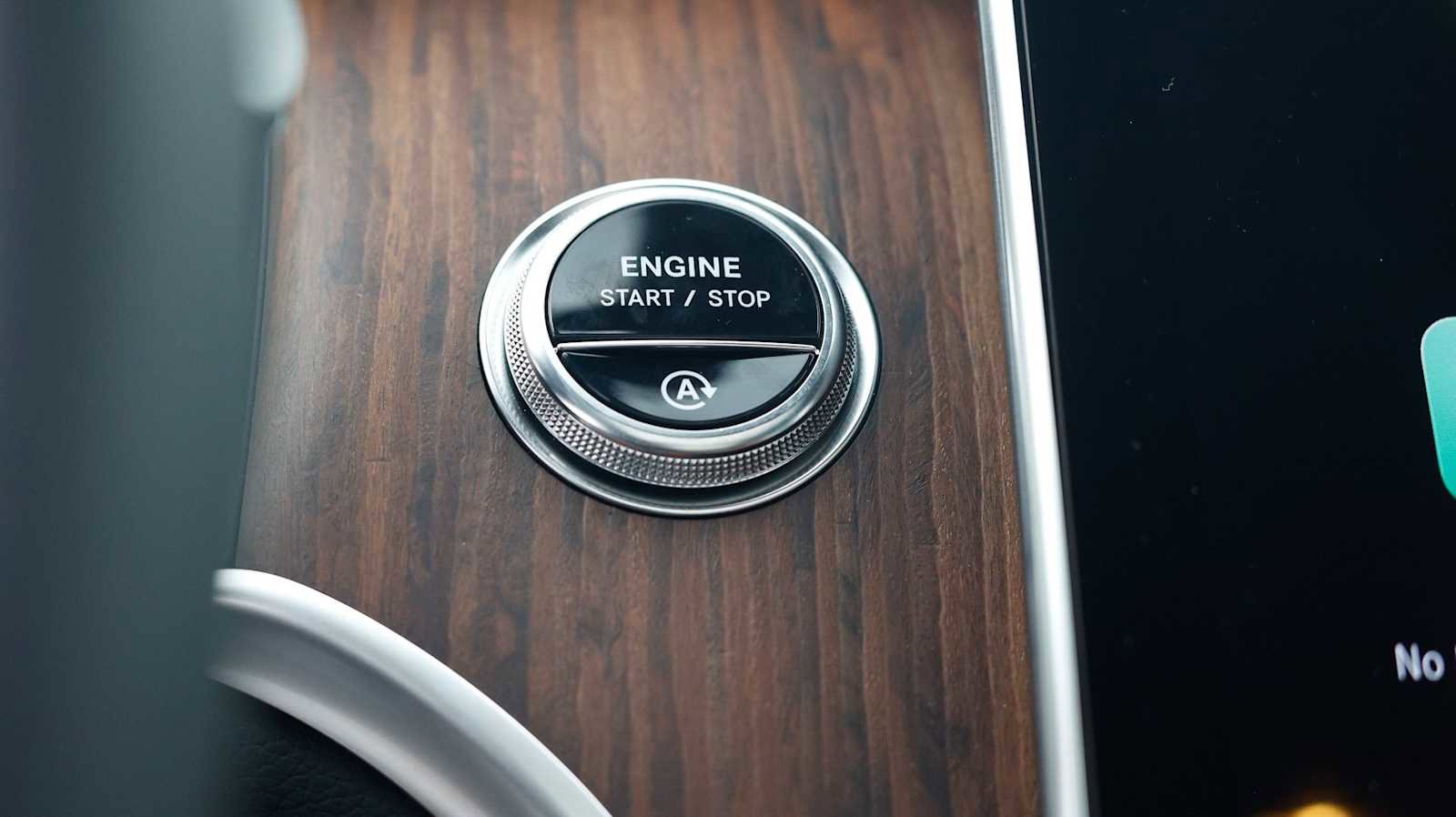 New 2026 Mercedes-Benz GLC 300 4MATIC image 37