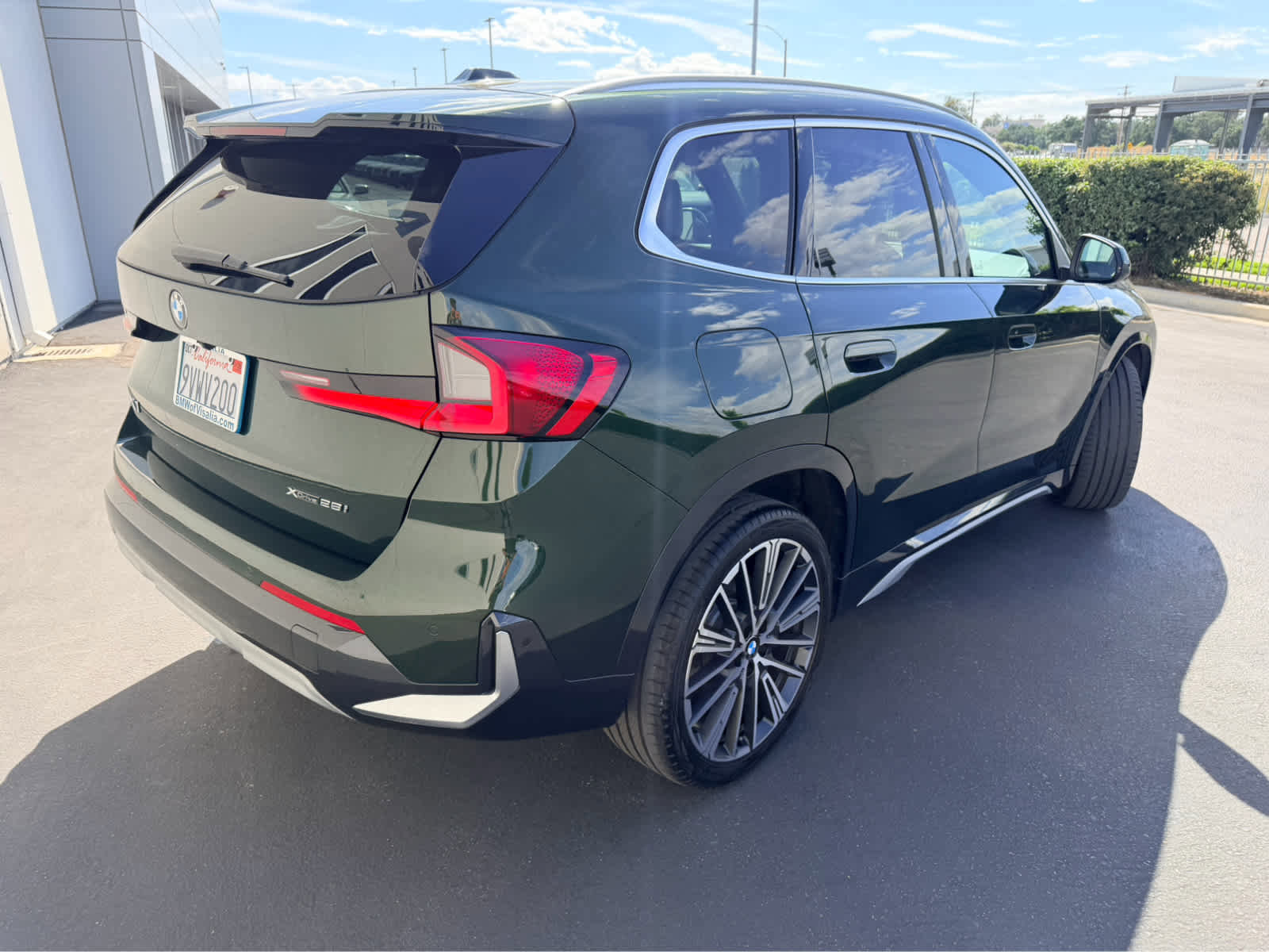 Used 2025 BMW X1 xDrive28i w/ Premium Package image 5