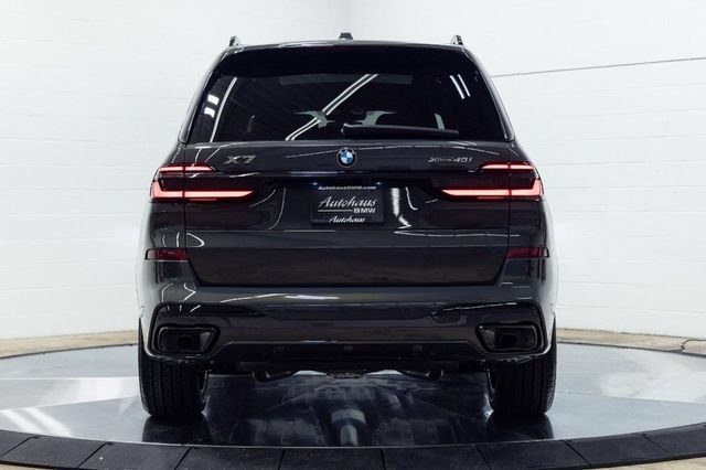 Certified 2026 BMW X7 xDrive40i w/ M Sport Package AWD/4WD image 10