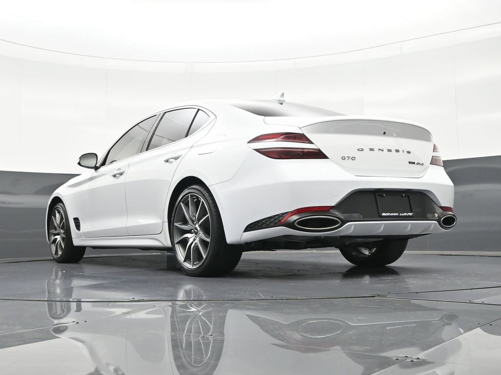 Used 2022 Genesis G70 3.3T AWD/4WD image 25