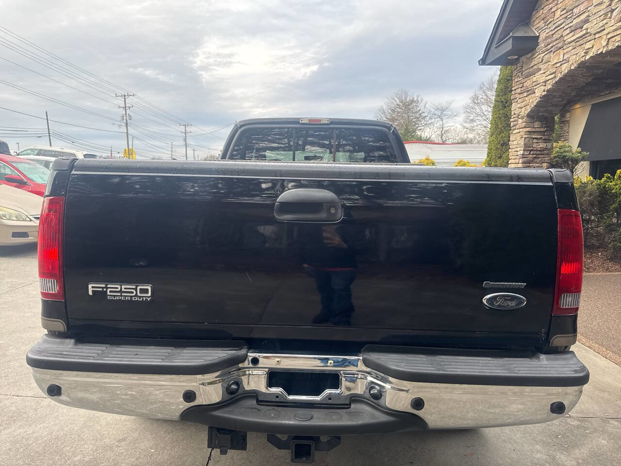 Used 2003 Ford F250 XL image 4