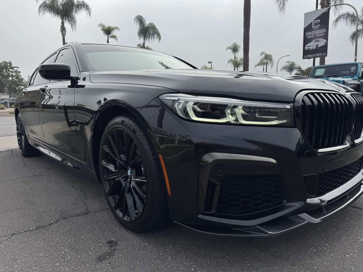 Used 2020 BMW 740i 740i w/ M Sport Package image 10