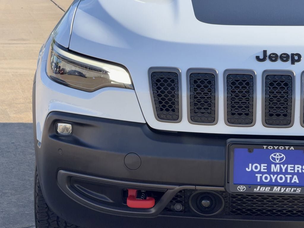 Used 2023 Jeep Cherokee Trailhawk w/ Trailer Tow Group AWD/4WD image 5