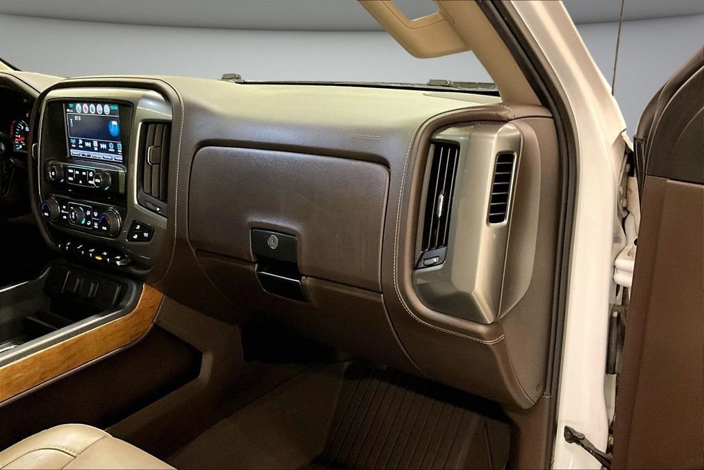 Used 2018 Chevrolet Silverado 1500 LTZ w/ Sport Package image 39