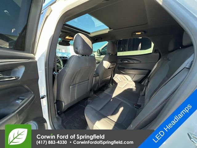 Used 2023 Chevrolet TrailBlazer RS w/ Sun and Liftgate Package image 13