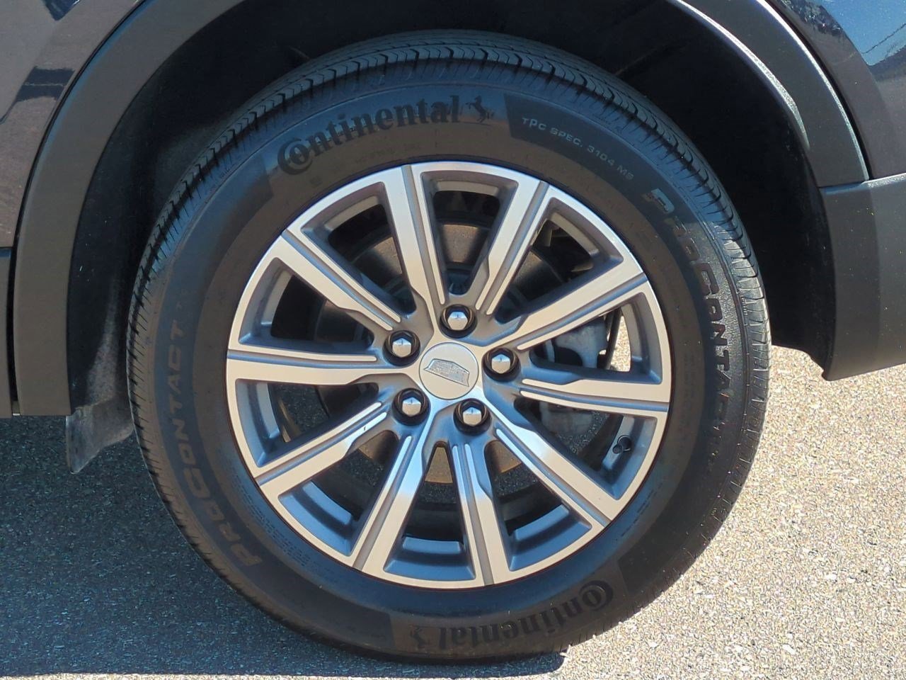 Certified 2023 Cadillac XT4 Sport w/ Cold Weather Package image 17