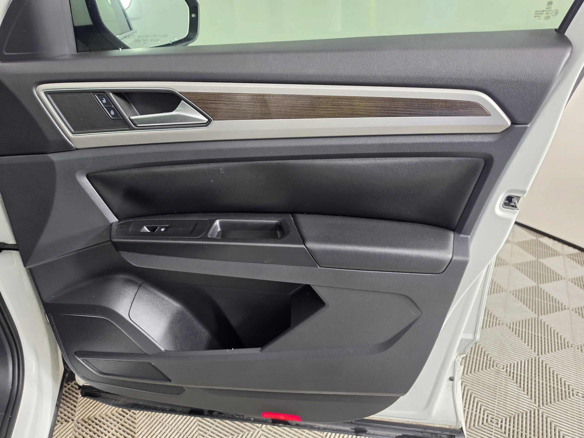 Used 2019 Volkswagen Atlas SE FWD image 44