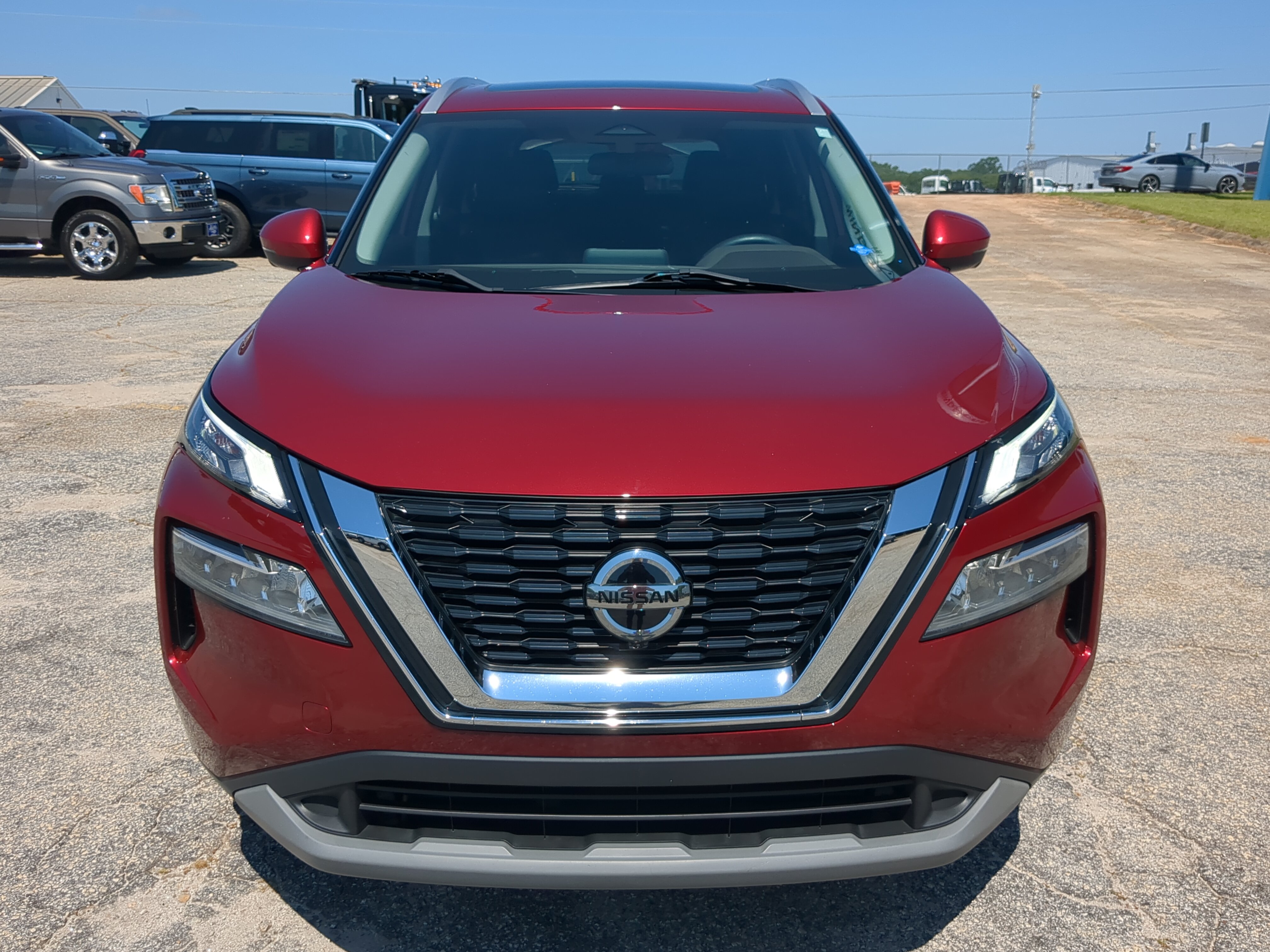 Used 2021 Nissan Rogue SV w/ Premium Package FWD image 7
