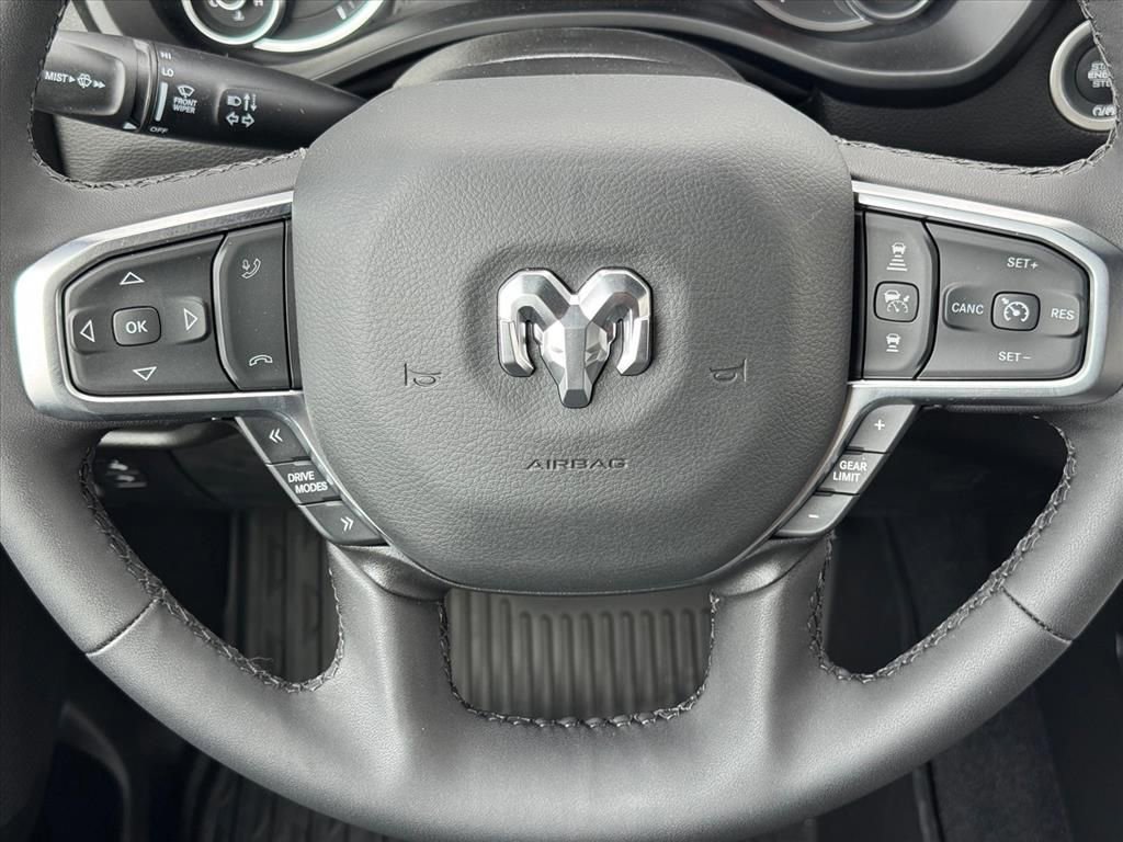 Used 2026 RAM 1500 Big Horn AWD/4WD image 13