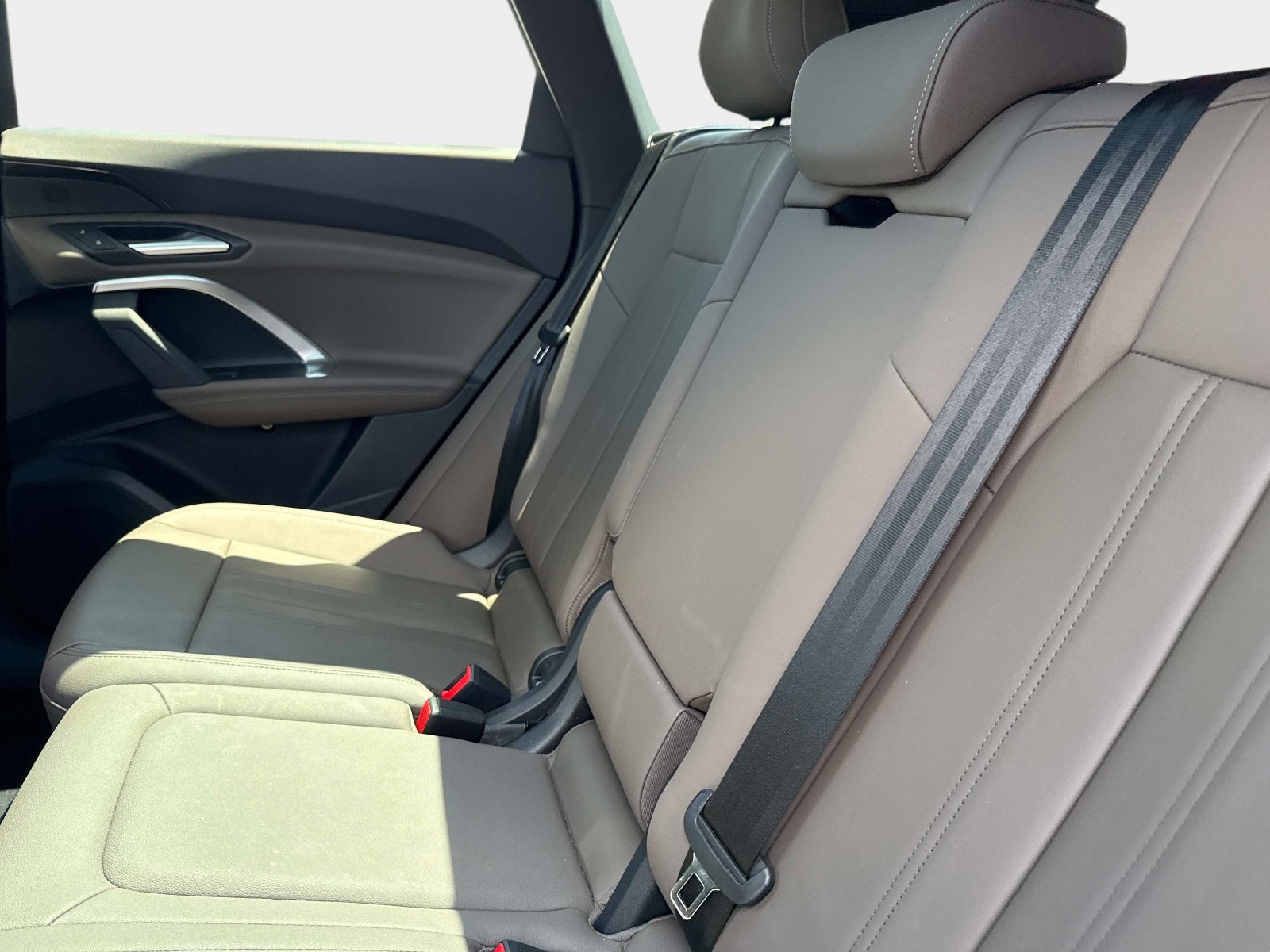 Used 2025 Audi Q5 Premium w/ Convenience Package AWD/4WD image 12