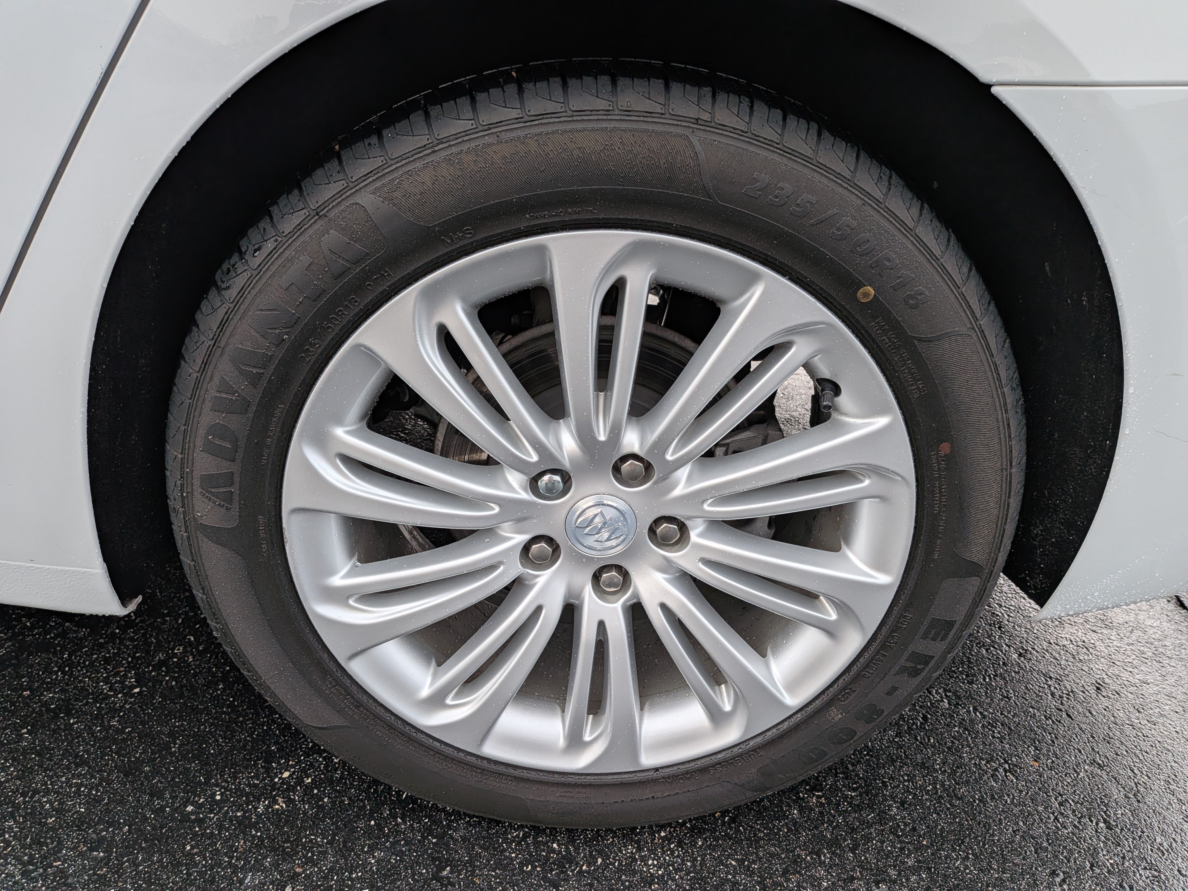 Certified 2018 Buick LaCrosse Essence w/ Sights and Sounds Package FWD image 12