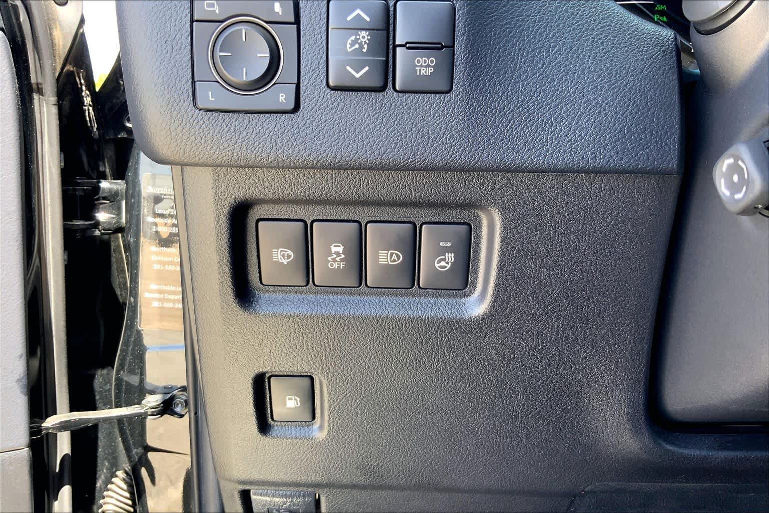Used 2023 Lexus GX 460 Premium w/ Premium Package AWD/4WD image 33
