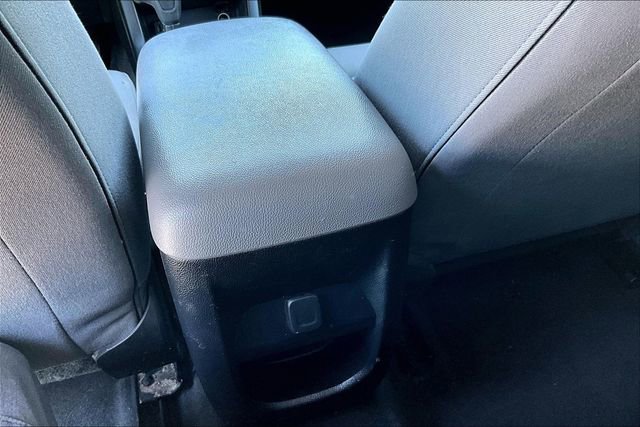 Used 2021 Chevrolet Colorado W/T RWD image 11