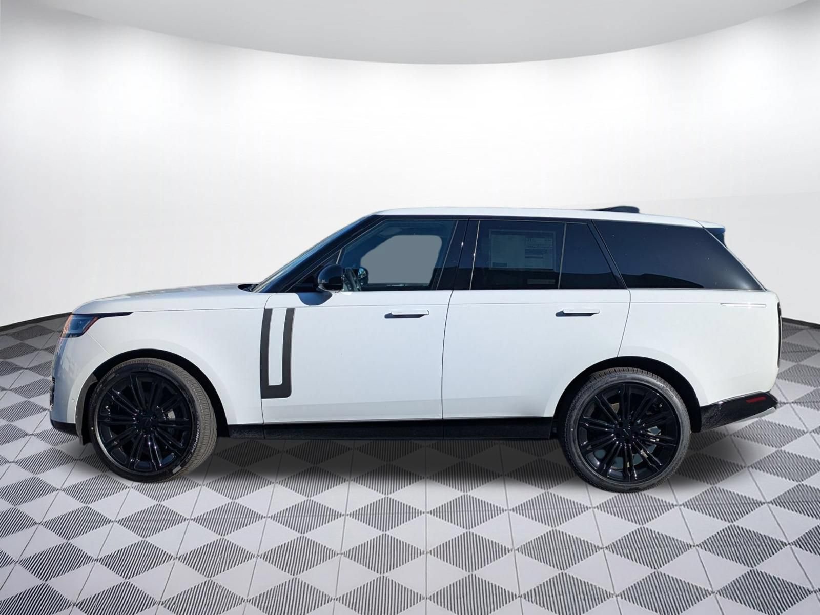 New 2026 Land Rover Range Rover SE AWD/4WD image 2