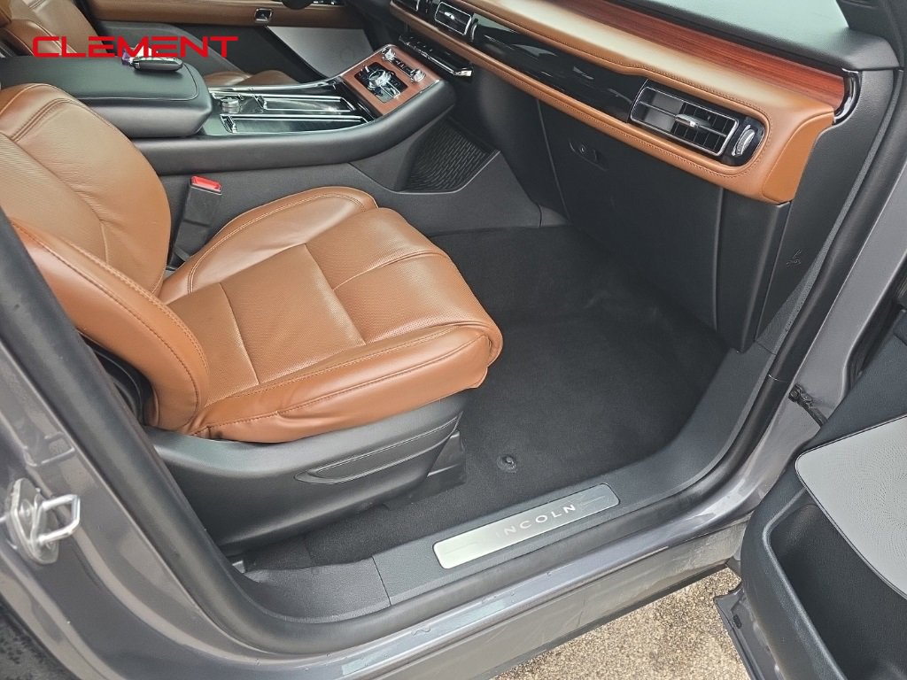 Used 2021 Lincoln Aviator Reserve w/ Equipment Group 208A image 21