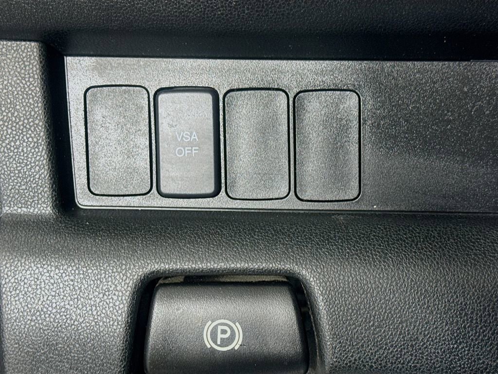 Used 2011 Honda Pilot EX-L image 10