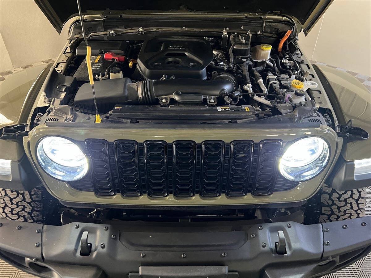 Used 2025 Jeep Wrangler Unlimited Sport S 4xe AWD/4WD image 15