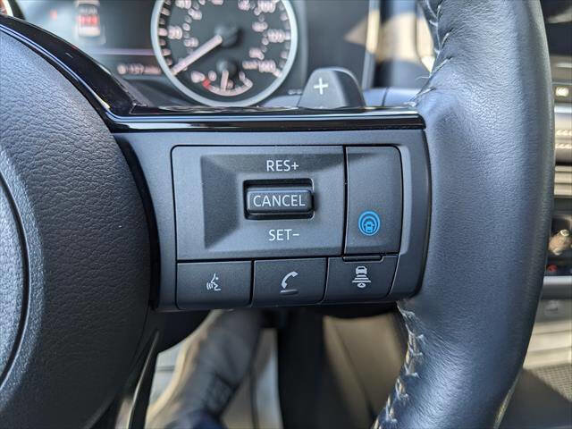 Used 2023 Nissan Rogue SL w/ SL Premium Package image 23