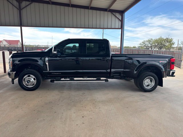 Used 2025 Ford F350 Lariat AWD/4WD image 4