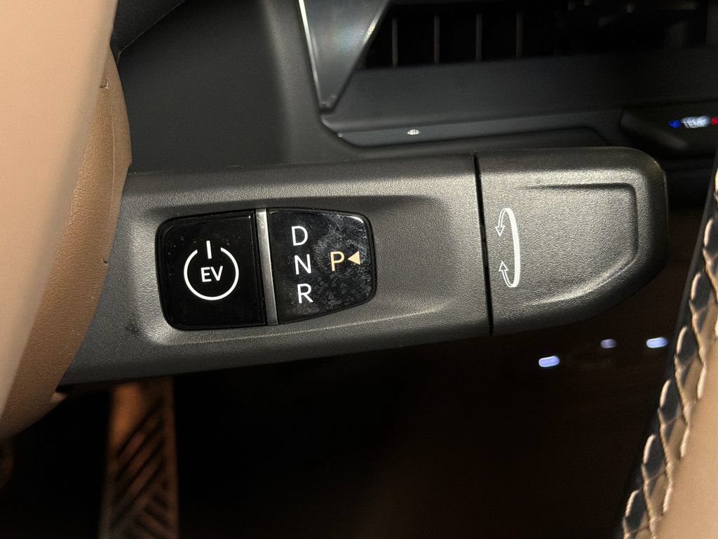 Certified 2026 Kia EV9 GT-Line AWD/4WD image 40