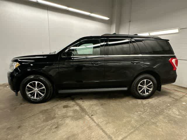 Used 2019 Ford Expedition XLT AWD/4WD image 2
