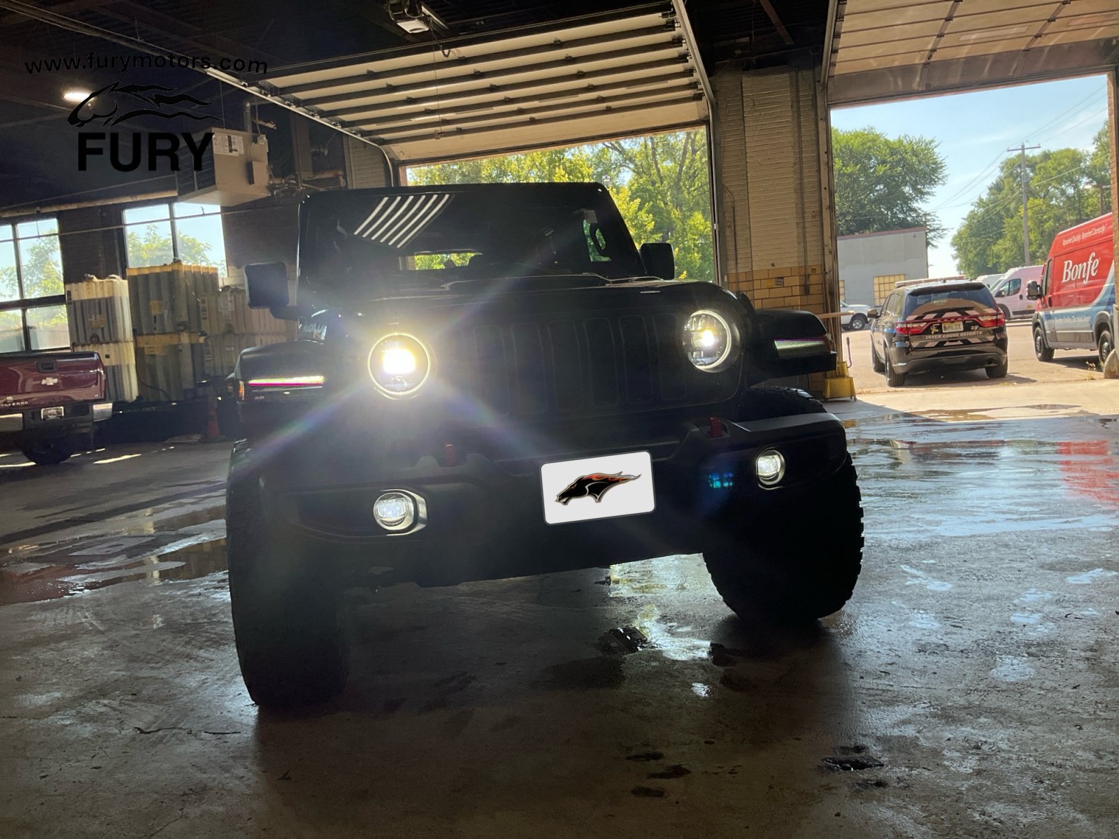Used 2024 Jeep Wrangler Unlimited Rubicon w/ XTREMEE 35" Tire Package AWD/4WD image 34