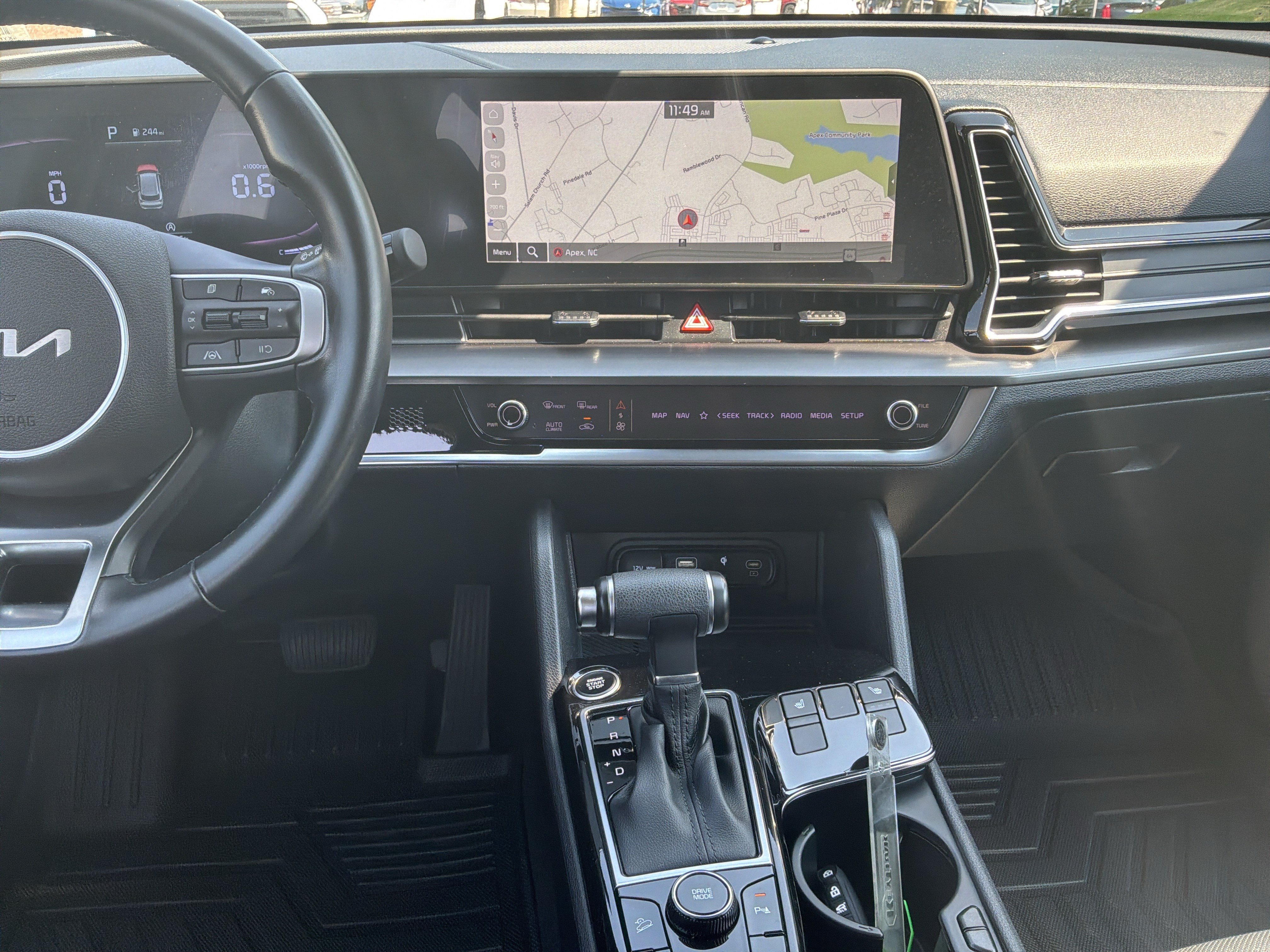 Used 2023 Kia Sportage EX FWD image 14