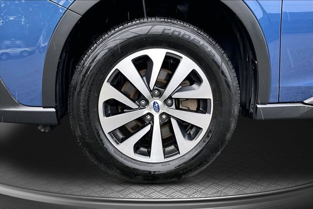 Used 2020 Subaru Outback Premium AWD/4WD image 32