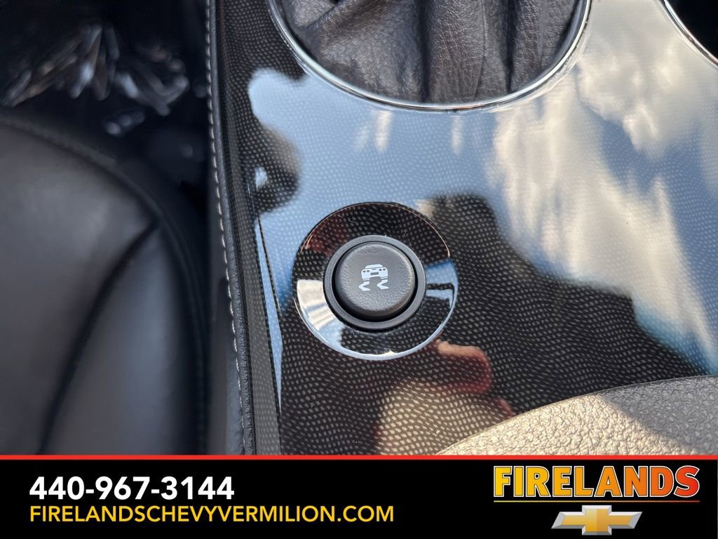 Used 2010 Chevrolet Corvette Coupe w/ 1LT image 25