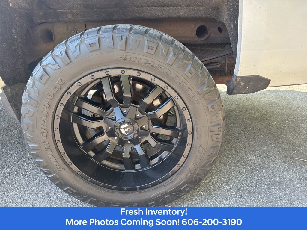 Used 2016 Chevrolet Silverado 1500 LT w/ All Star Edition AWD/4WD image 9