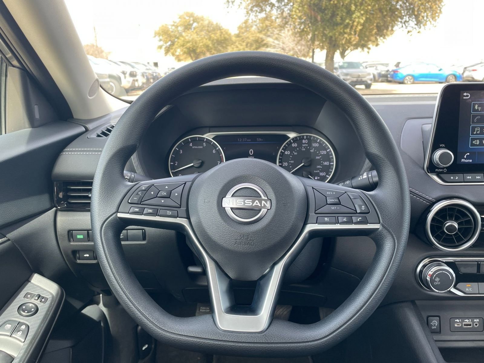 Used 2025 Nissan Sentra SV image 31