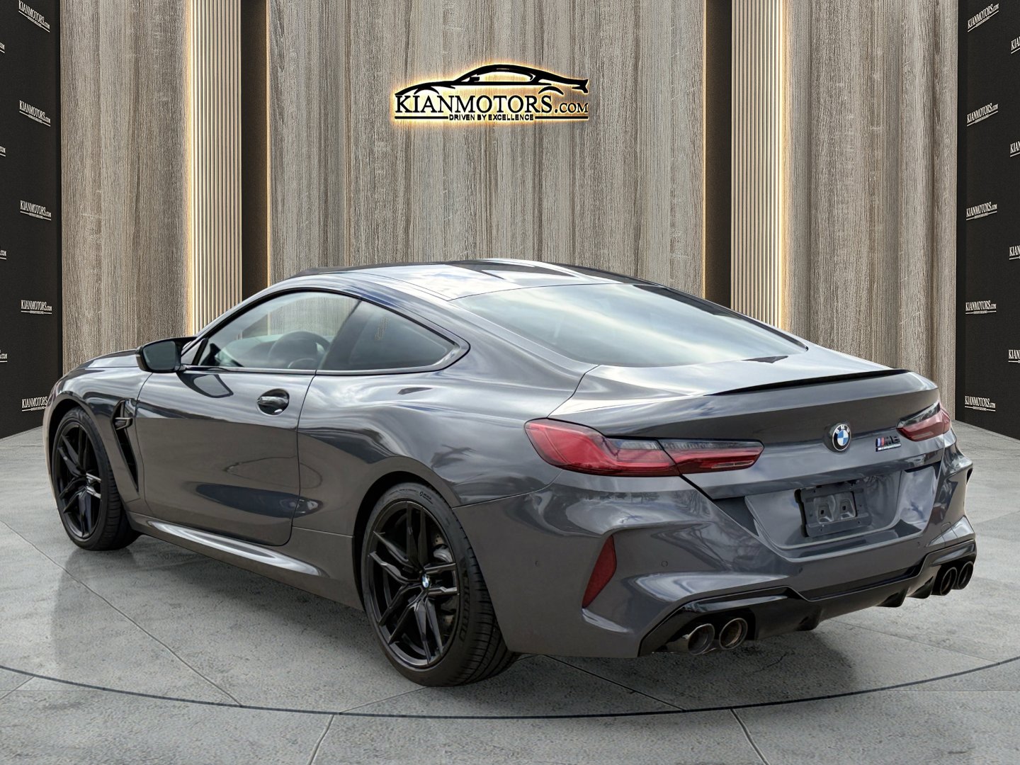 Used 2020 BMW M8 Competition image 5
