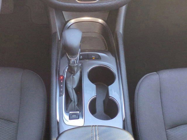 Used 2024 Chevrolet Malibu LT image 14