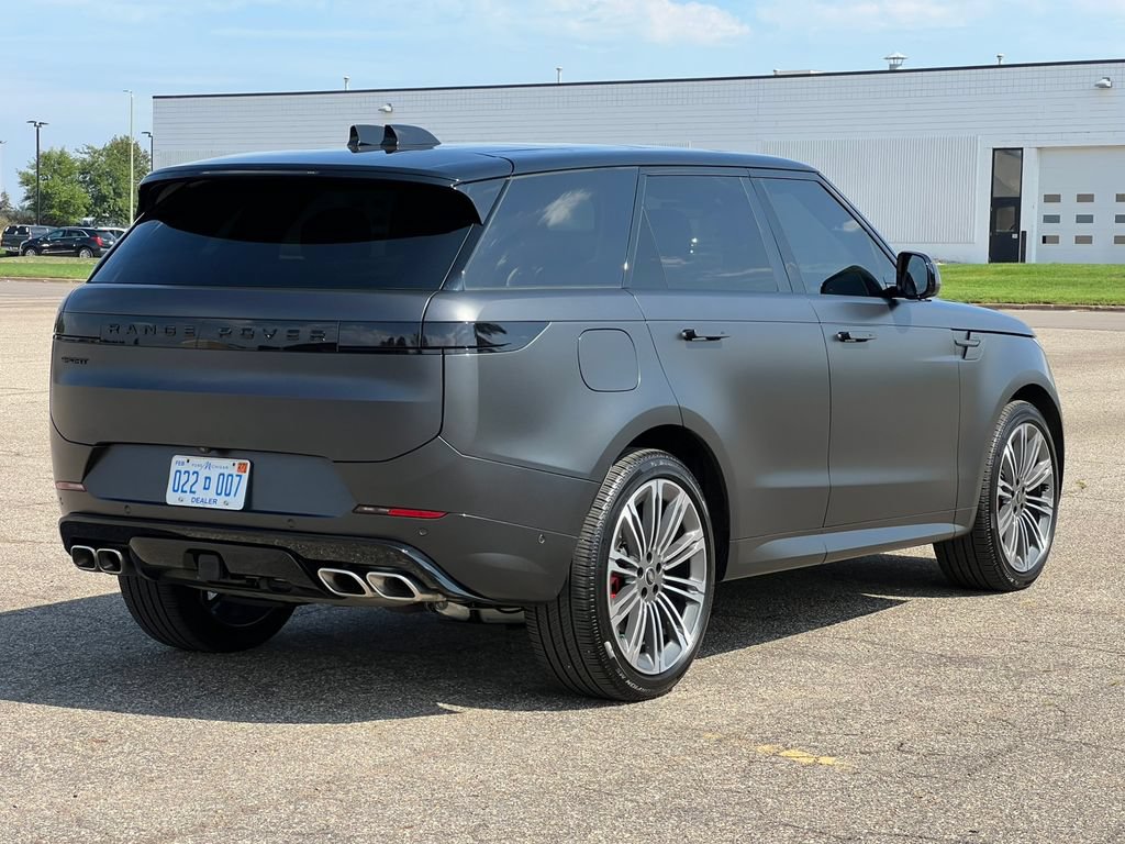 Used 2025 Land Rover Range Rover Sport Dynamic SE AWD/4WD image 43