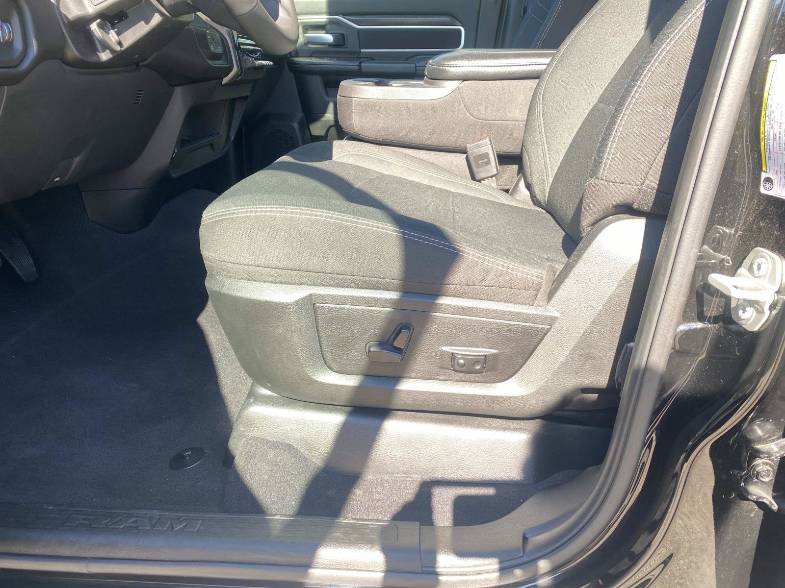 Used 2026 RAM 2500 Big Horn AWD/4WD image 24