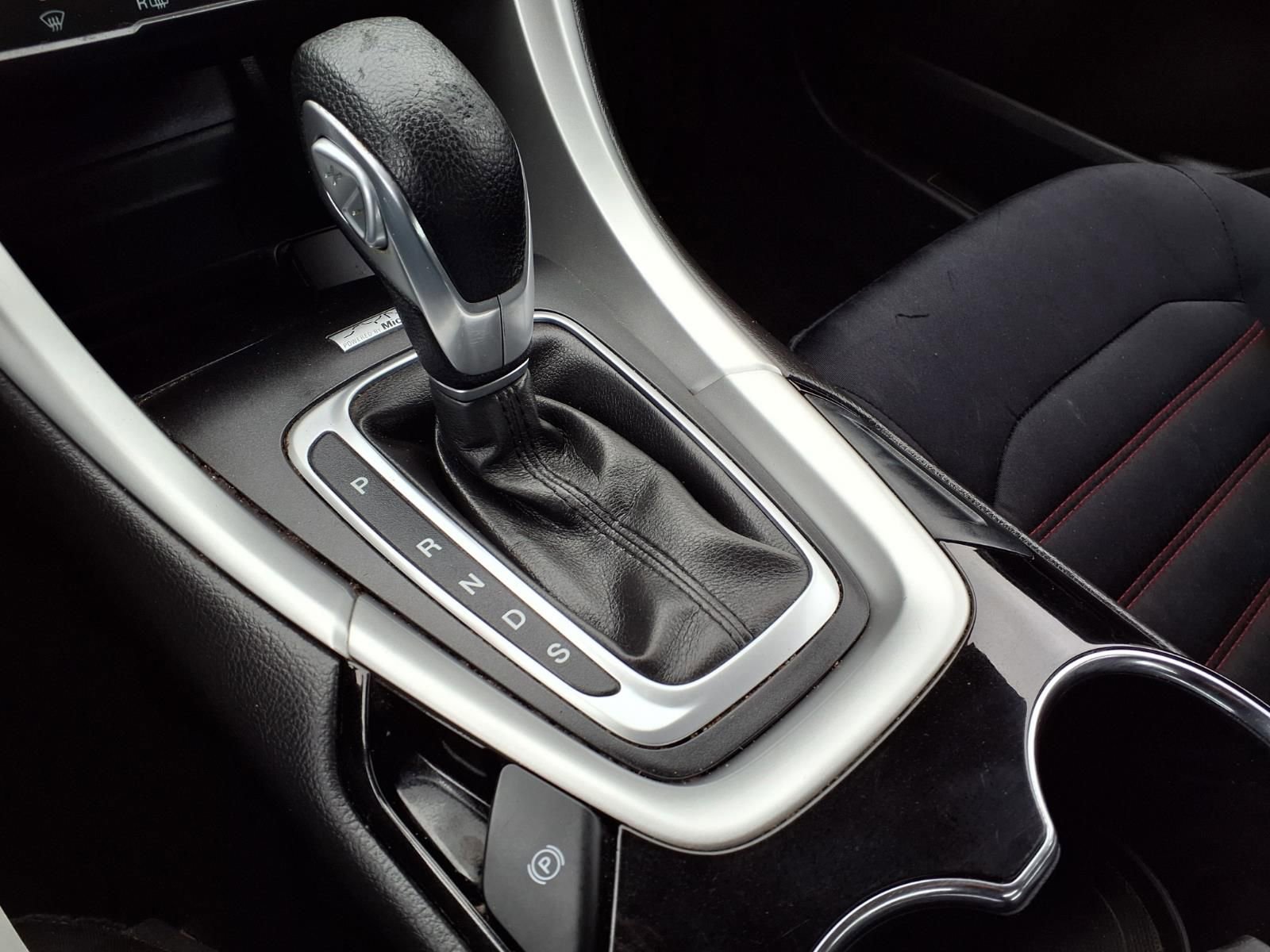 Used 2014 Ford Fusion SE FWD image 23